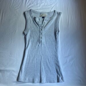 ✨SOLD✨ Gray Ribbed Tank Top